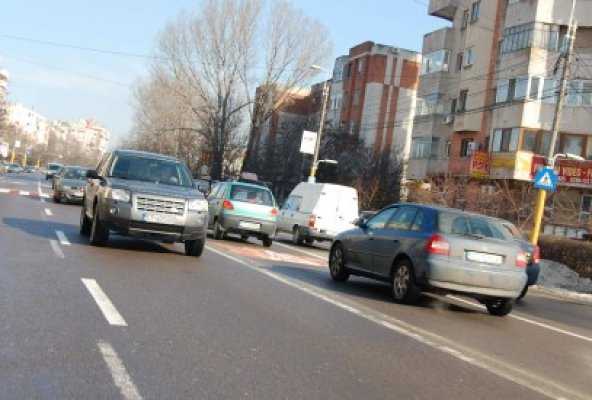 Timbrul de mediu auto va fi avizat de Guvern în şedinţa de săptămâna viitoare. Cât vor plăti şoferii români